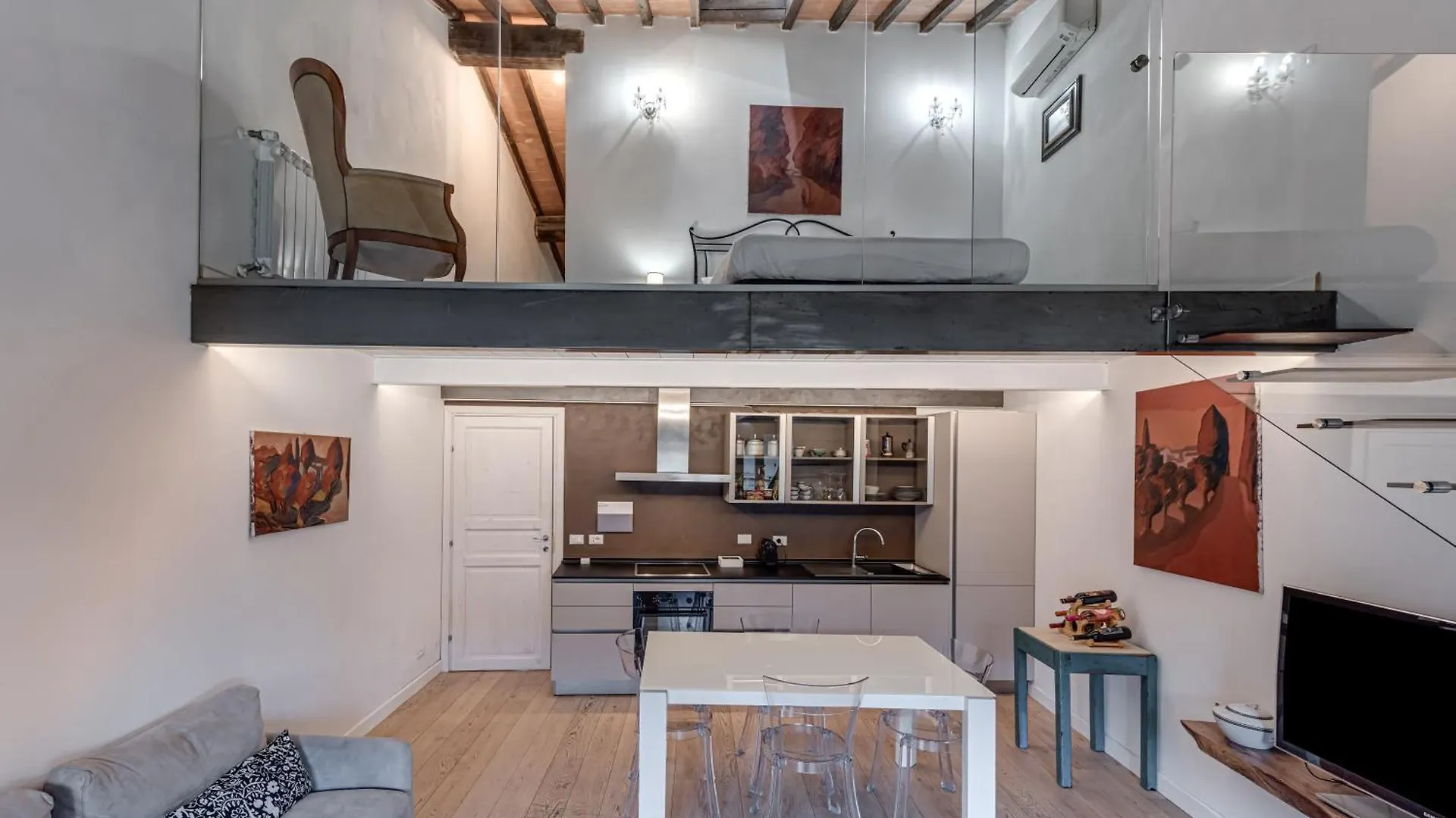 Florence Luxury Home 0*,  Italy